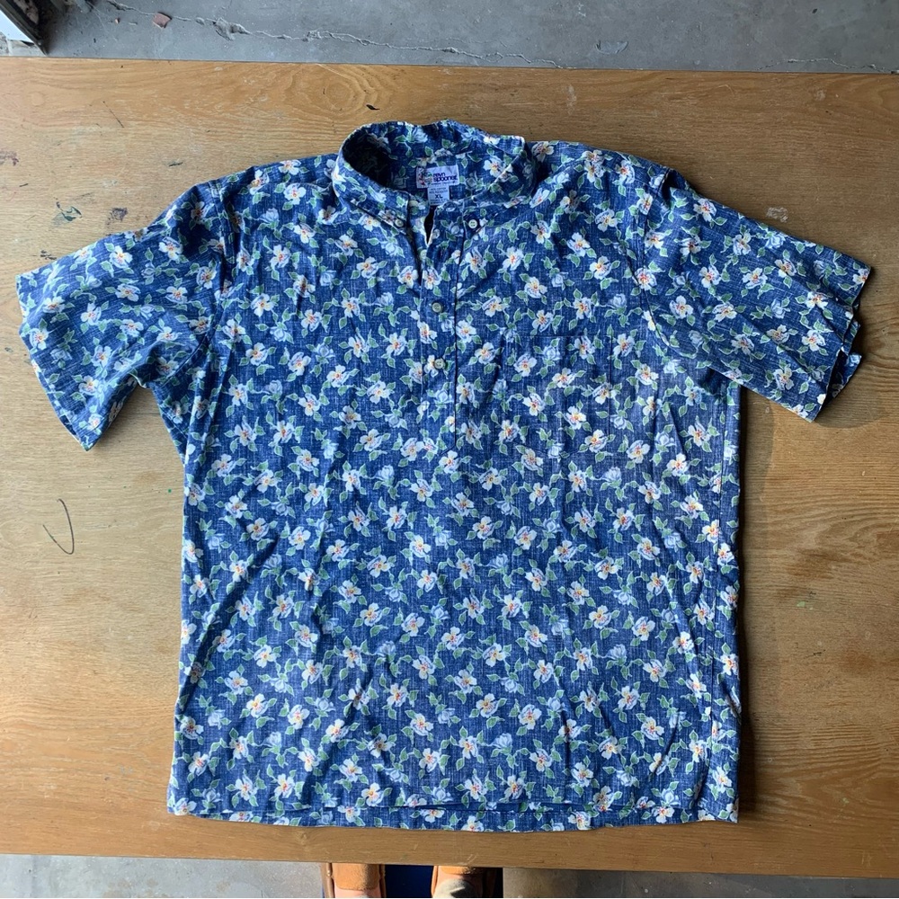Reyn Spooner Blue Floral Casual Shirt